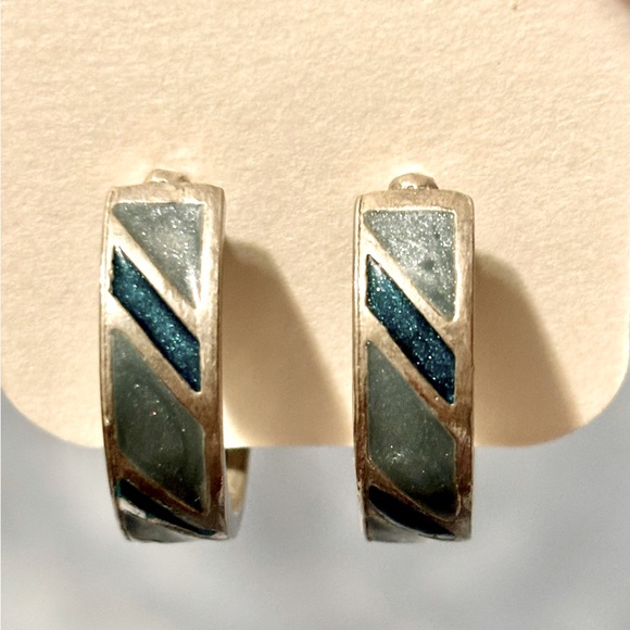 Jewelry - 50% Off Vintage Silver tone Earrings with Painted enamel of shades of Blues